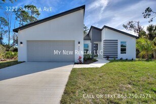 3227 Sardinia Ave in North Port, FL - Building Photo