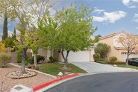 2021 Shining Feather Ln in Las Vegas, NV - Building Photo - Building Photo