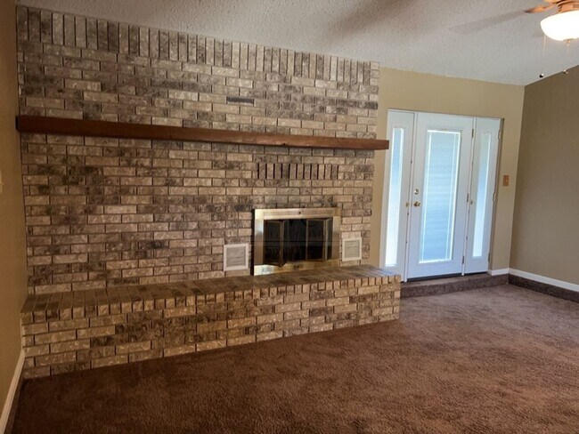 2733 Phyllis Dr in Copperas Cove, TX - Building Photo - Building Photo