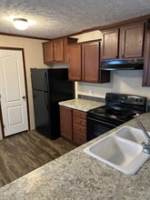 9859 Shepherd Rd in Lockbourne, OH - Building Photo - Building Photo