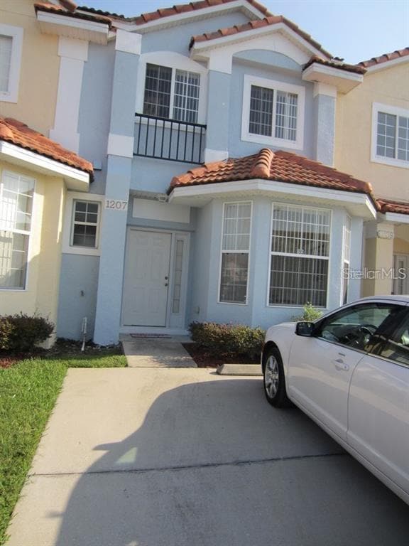 1207 S Beach Cir in Kissimmee, FL - Building Photo - Building Photo