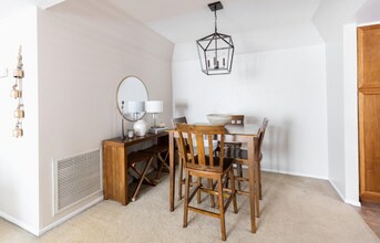 700 E Mesquite Cir in Tempe, AZ - Building Photo - Building Photo