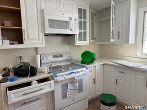 3 Pam Bar Rd in Shelton, CT - Building Photo - Building Photo