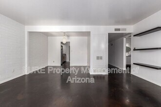 1030 E Bethany Home Rd in Phoenix, AZ - Building Photo - Building Photo