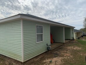 512 Gibbs St in Troy, AL - Building Photo - Building Photo