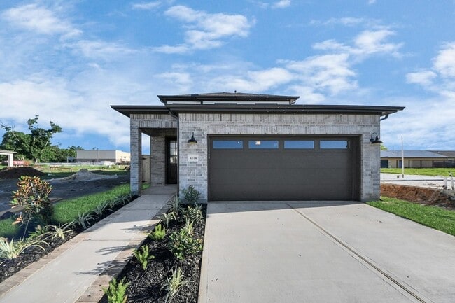 4324 Avron Dr in Stafford, TX - Building Photo - Building Photo