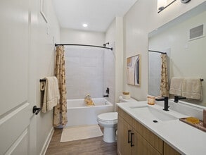 Canopy on Western in Waldorf, MD - Foto de edificio - Building Photo