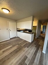 2001-2003 Skyline Dr NW in Minot, ND - Building Photo - Building Photo