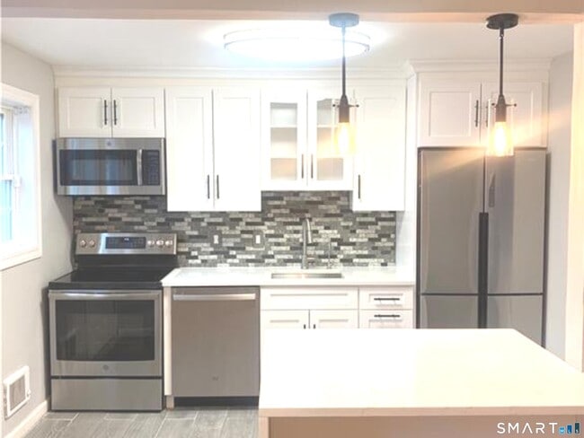 property at 1283 Hope St