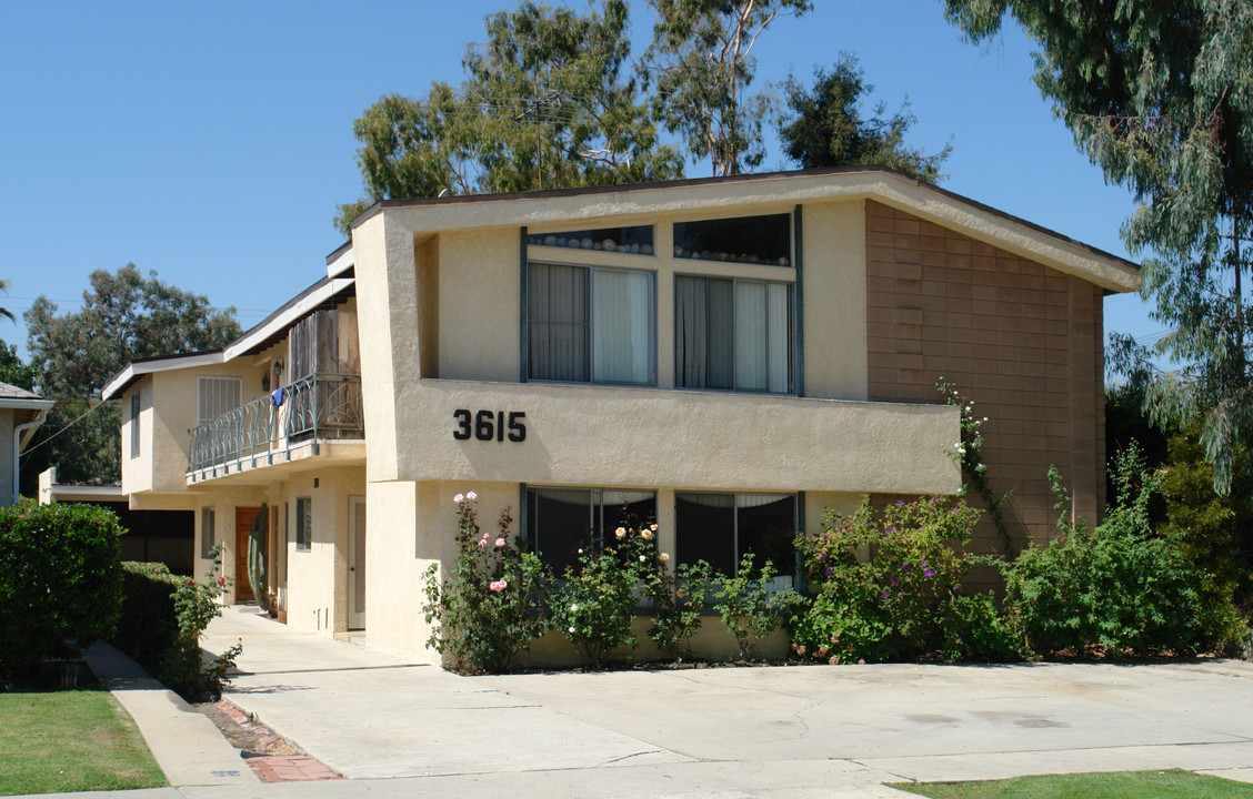 3615 Midvale Ave in Los Angeles, CA - Building Photo