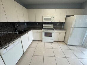 16269 SW 58th Terrace in Miami, FL - Building Photo - Building Photo