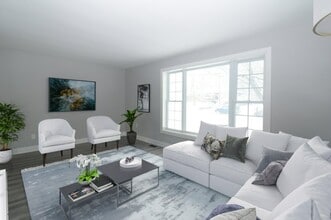 3 Bedroom Main Floor Unit– All Utilities & Parking Included – $2,399/month in Peterborough, ON - Building Photo - Building Photo