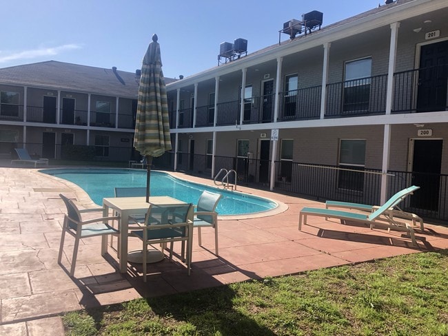 Lory of College Station in College Station, TX - Building Photo - Building Photo