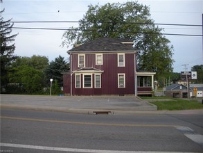 49027 Calcutta Smithferry Rd in East Liverpool, OH - Building Photo - Building Photo