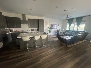 27508 N Feathery Cassia Way in Stevenson Ranch, CA - Building Photo - Building Photo