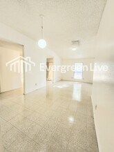 2302 Sandia Ct in Portales, NM - Building Photo - Building Photo