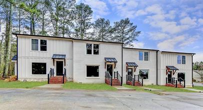 3239 Castleberry Rd in Cumming, GA - Building Photo