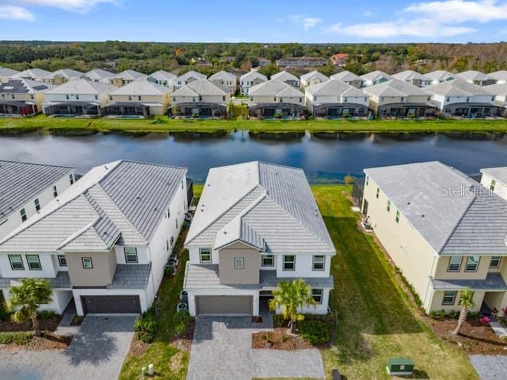 2468 Shanti Dr in Kissimmee, FL - Building Photo