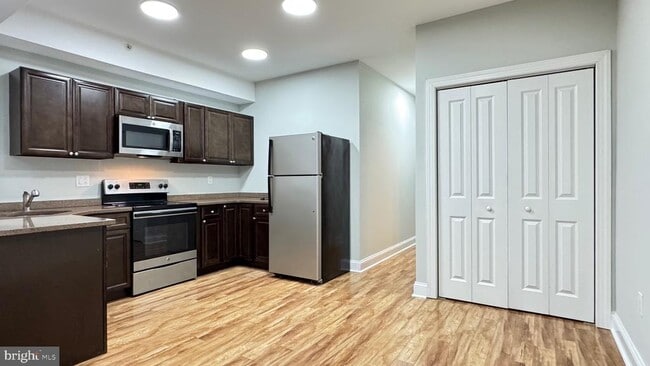 property at 1216 N 7th St