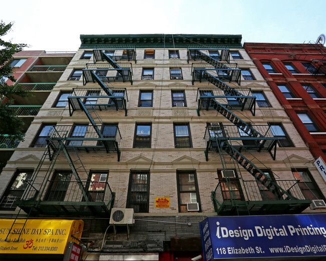 118-120 Elizabeth St in New York, NY - Building Photo - Building Photo