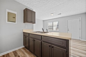 341 W Griffin St in Dallas, GA - Building Photo - Building Photo