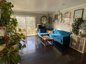 3605 Ash St, Unit 15 in San Diego, CA - Building Photo