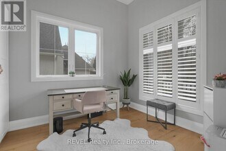 1 Bay Berry Ln in Niagara-On-The-Lake, ON - Building Photo - Building Photo