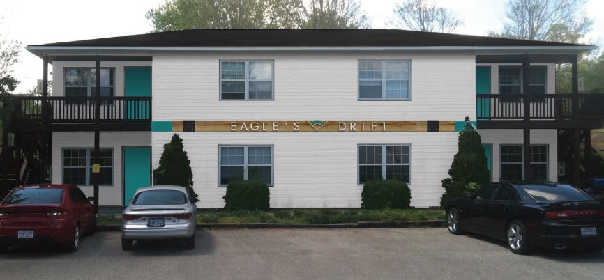 Eagle's Drift (Recently Renovated) in Wilmington, NC - Building Photo