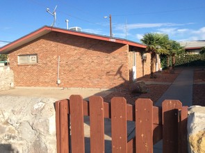 1005 Montana Ave in Las Cruces, NM - Building Photo - Building Photo