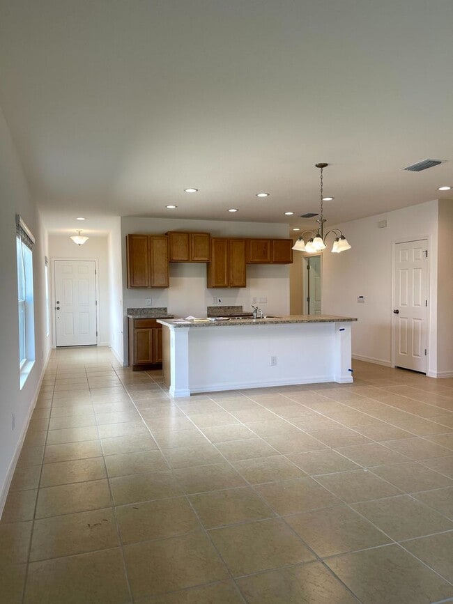 908 Anna Pl in Davenport, FL - Building Photo - Building Photo