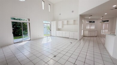 4601 Country Club View in Baytown, TX - Building Photo - Building Photo