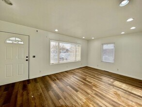 530 Craig Ave in Fairbanks, AK - Building Photo - Building Photo