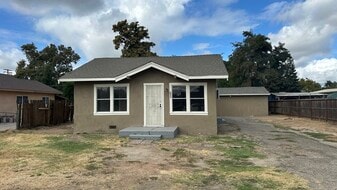 509 Marshall Ave in Modesto, CA - Building Photo