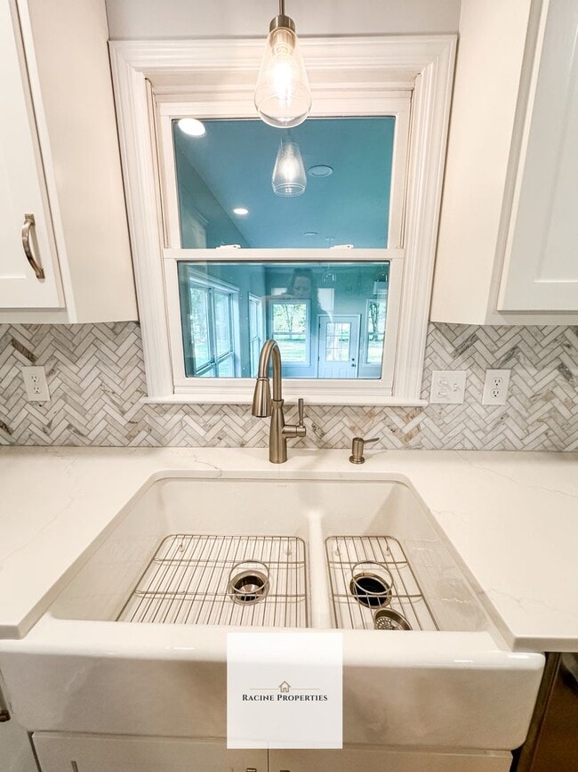 125 Hartsville Dr in Taylors, SC - Building Photo - Building Photo