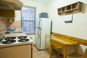 130 India St in Brooklyn, NY - Building Photo - Building Photo