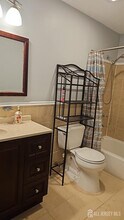 37 Redbud Rd in Piscataway, NJ - Building Photo - Building Photo