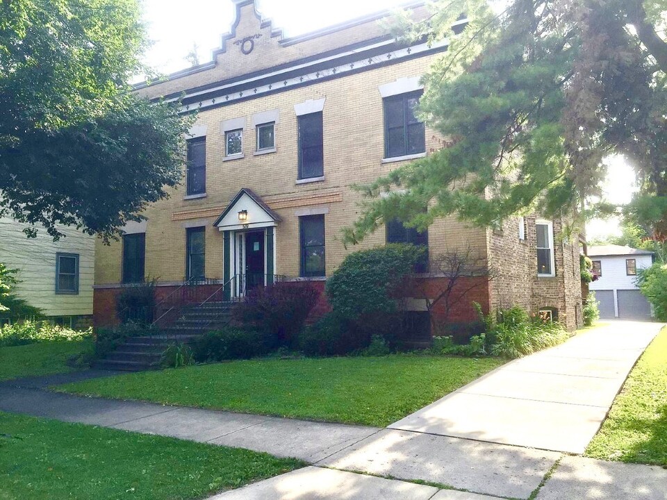 519 Woodbine Ave in Oak Park, IL - Building Photo