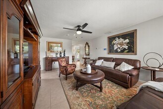 2100 S Daytona Ave in Flagler Beach, FL - Building Photo - Building Photo