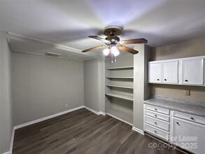 2126 E 7th St in Charlotte, NC - Building Photo - Building Photo
