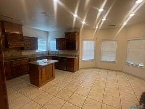 2007 W Jacobs Ave in Artesia, NM - Building Photo - Building Photo