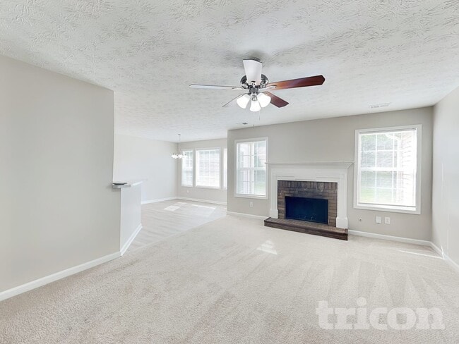 225 Charleston Pl in Covington, GA - Building Photo - Building Photo