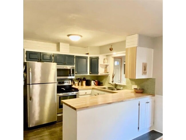3312 Xenwood Ave S in St. Louis Park, MN - Building Photo - Building Photo