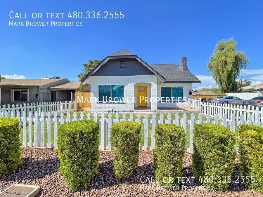 1936 E Yale St in Phoenix, AZ - Building Photo