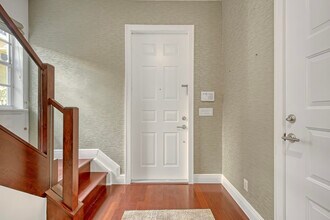 72 SE 6th Ave-Unit -C in Delray Beach, FL - Foto de edificio - Building Photo