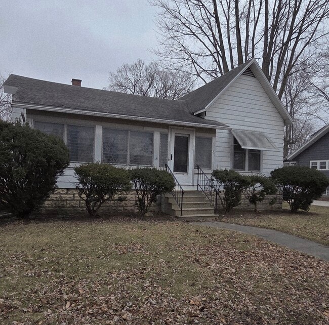 property at 508 N Washington St