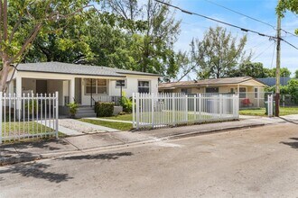 4853 NW 15th Ave in Miami, FL - Building Photo - Building Photo