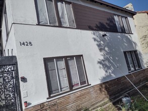 1425 Cedar Ave in Long Beach, CA - Building Photo - Building Photo