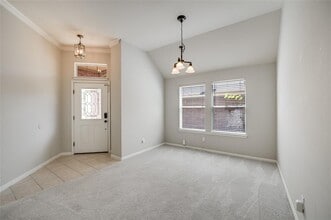 11716 Larch Valley Dr in Austin, TX - Building Photo - Building Photo