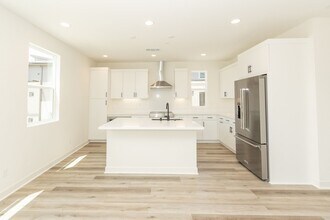 403 Caliper Wy in San Marcos, CA - Building Photo - Building Photo