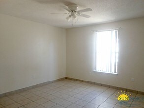 2189 Jeannie St in Navarre, FL - Building Photo - Building Photo